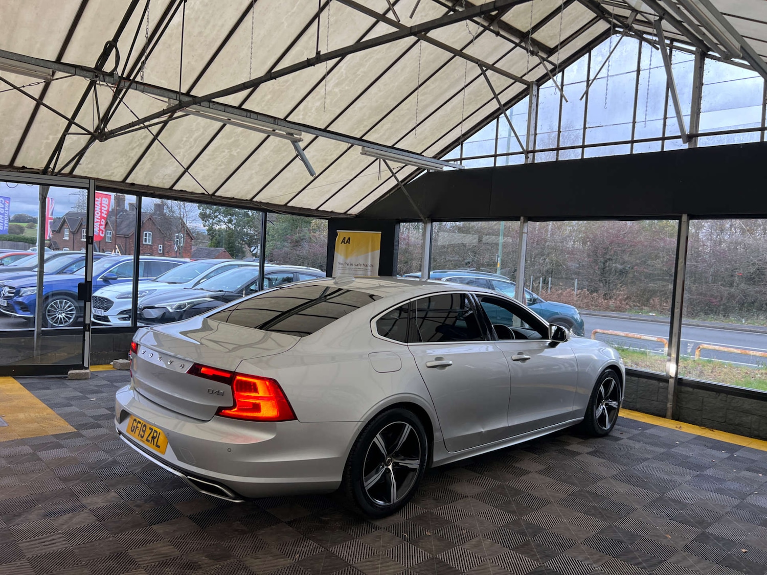Used Volvo S90 2019 for sale - 77792537: Photo 7