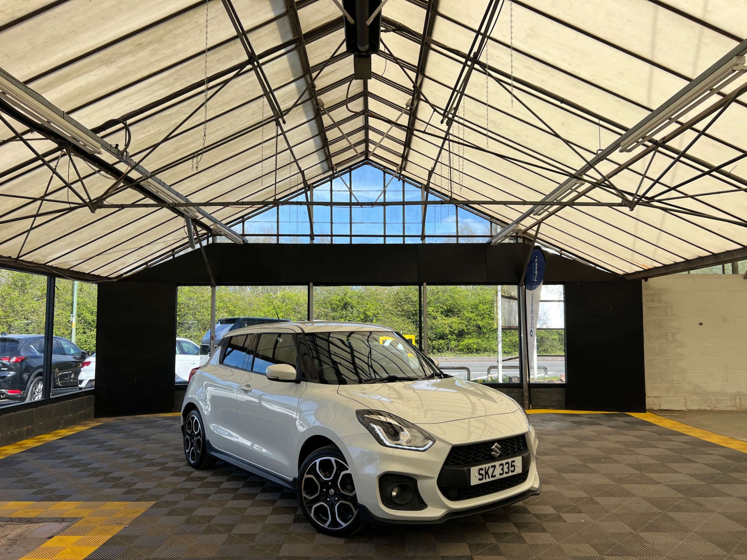 Used Suzuki Swift 2019 for sale - 78155652: Photo 1