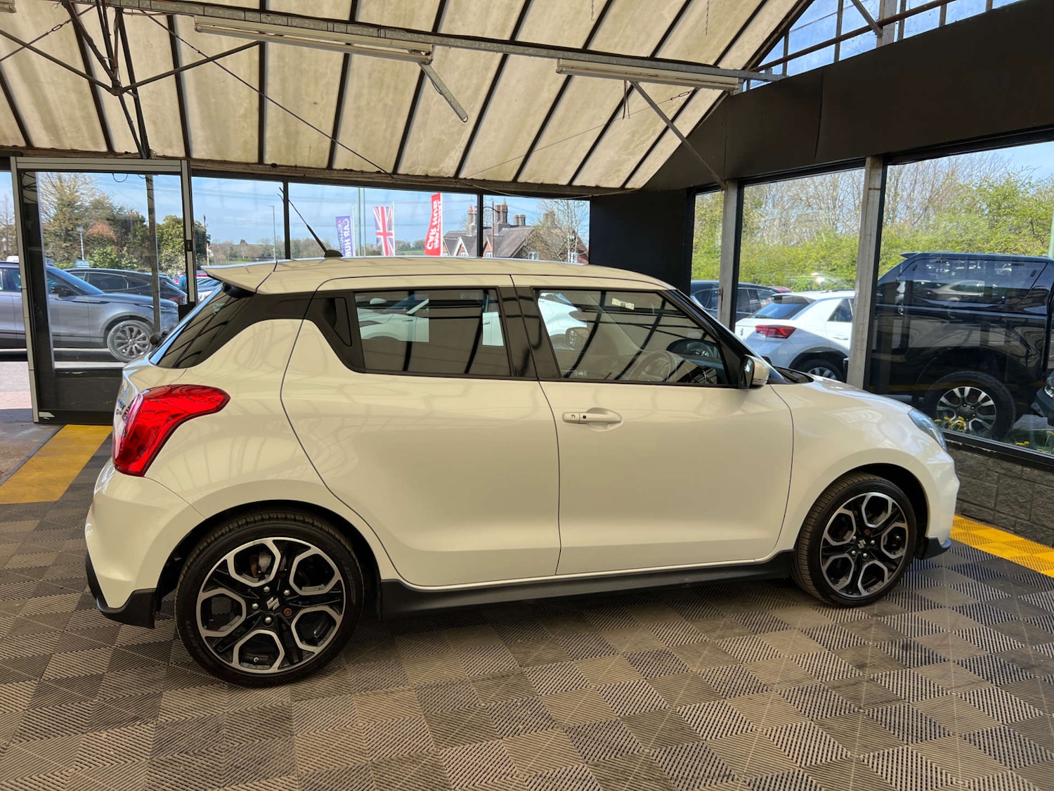 Used Suzuki Swift 2019 for sale - 78155652: Photo 9