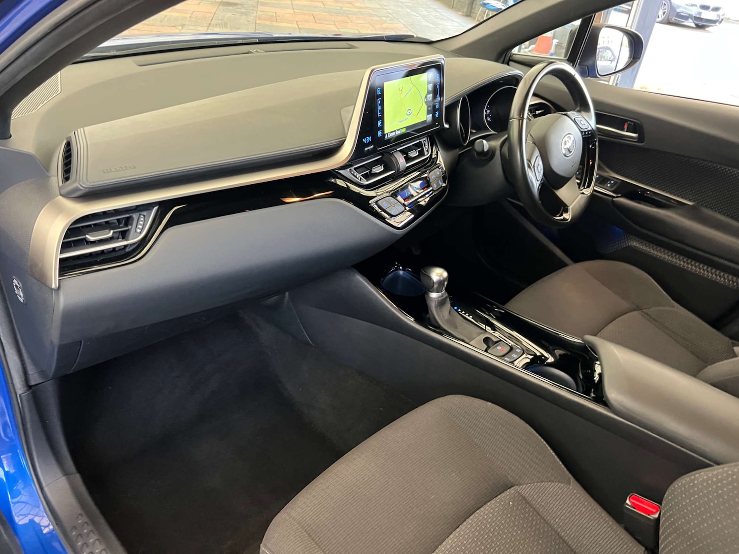 Used Toyota C-HR 2019 for sale - 76483205: Photo 21