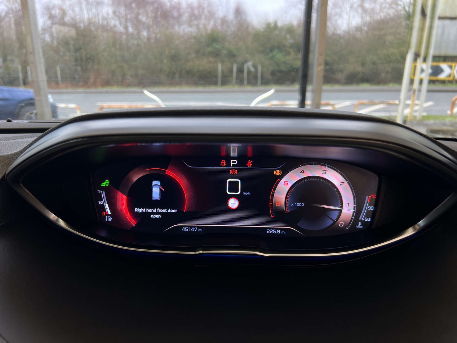 Used Peugeot 3008 2019 for sale - 77690698: Photo 11