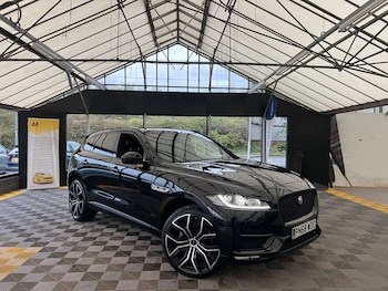 Jaguar - F-Pace