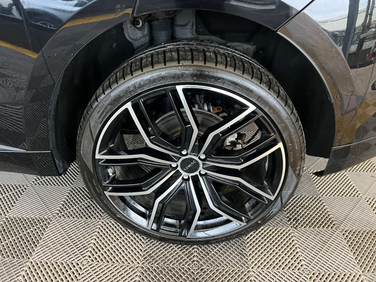 Used Jaguar F-Pace 2018 for sale - 76097143: Photo 30