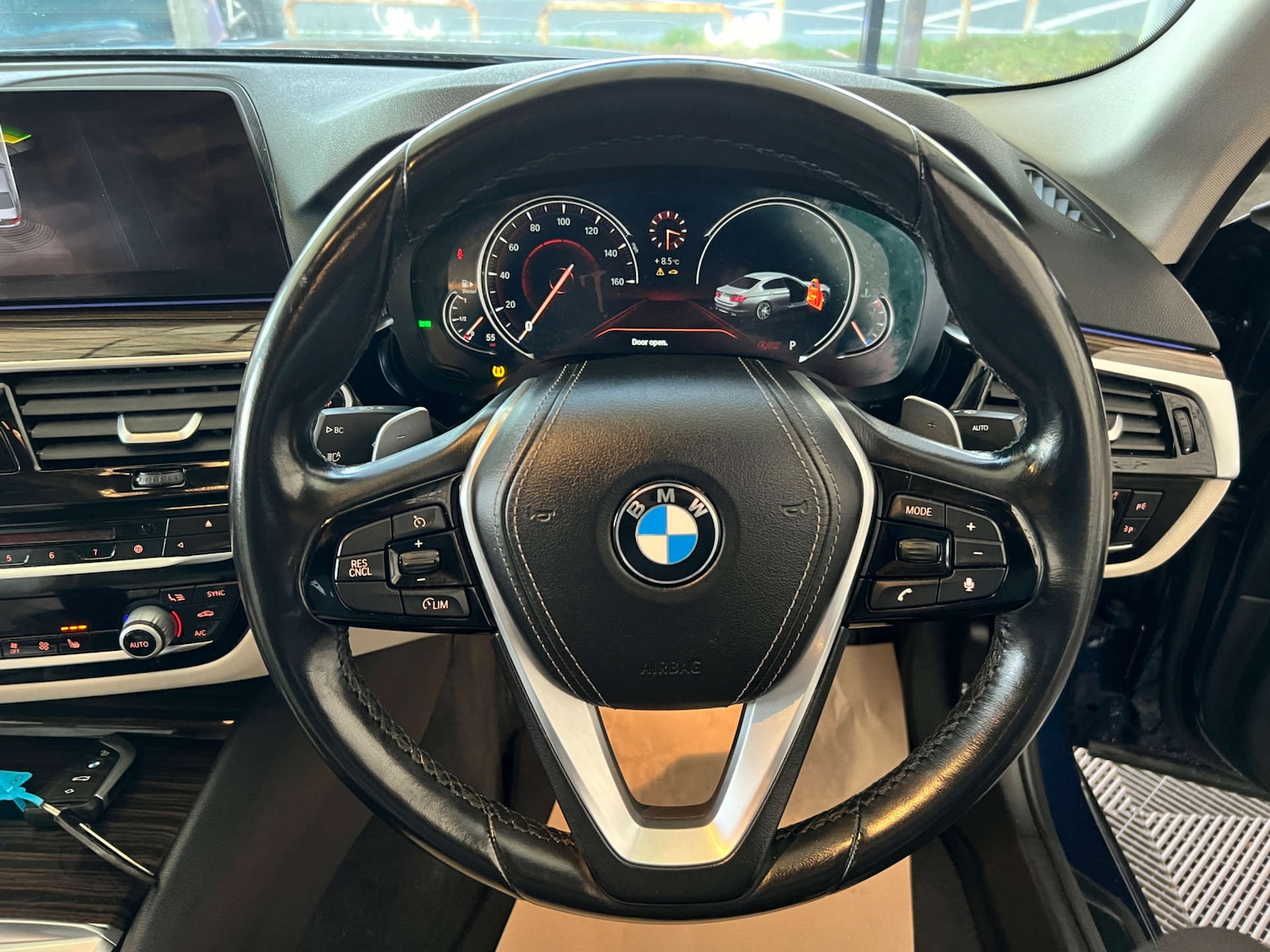 Used BMW 5 Series 2018 for sale - 76940216: Photo 13