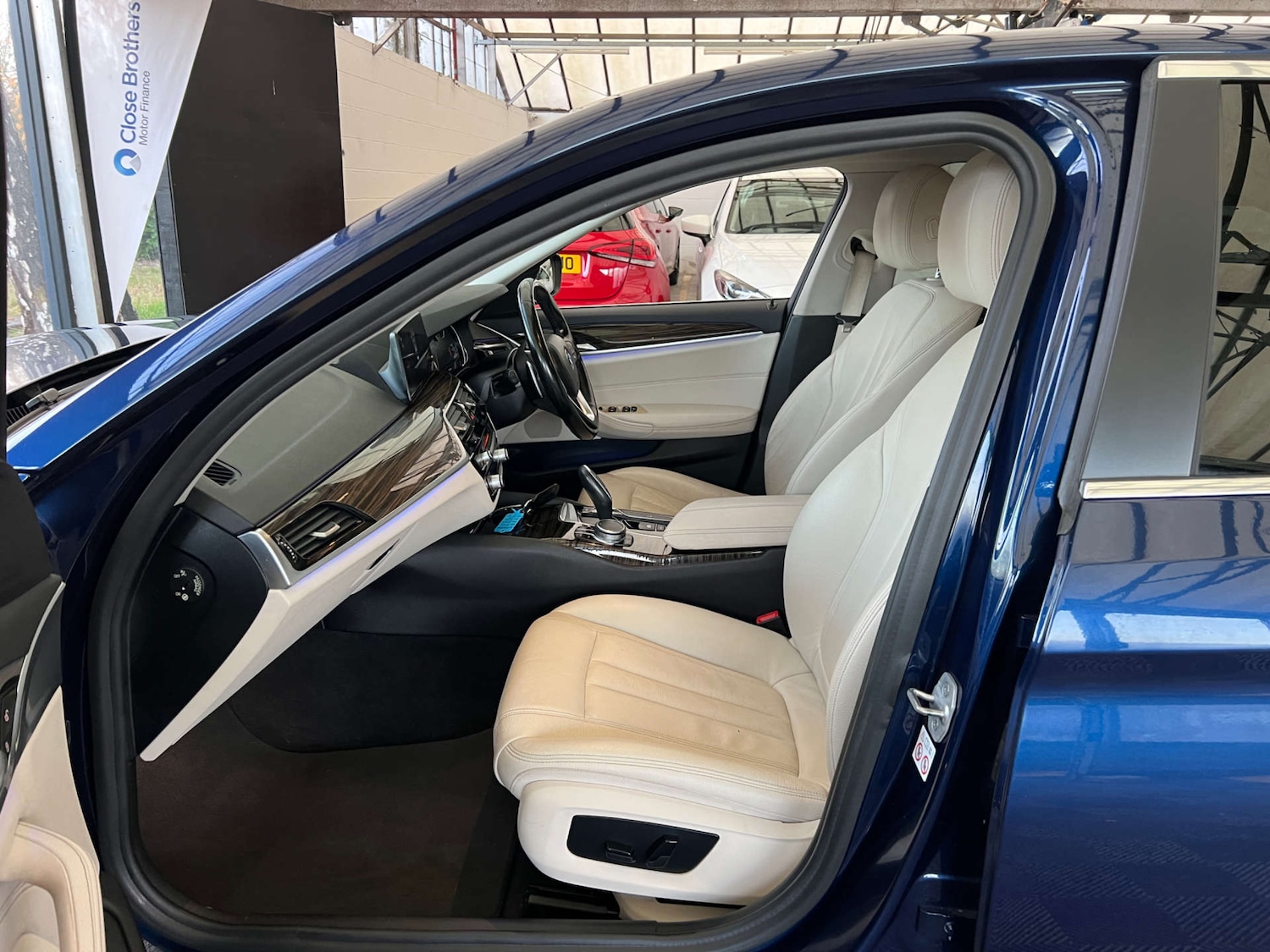 Used BMW 5 Series 2018 for sale - 76940216: Photo 23