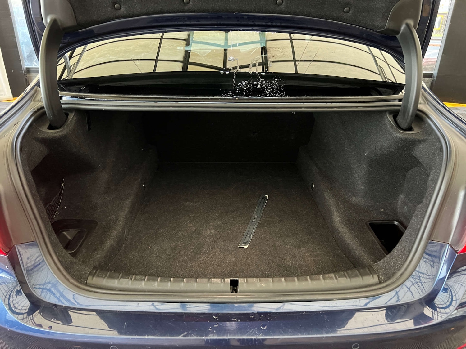 Used BMW 5 Series 2018 for sale - 76940216: Photo 29