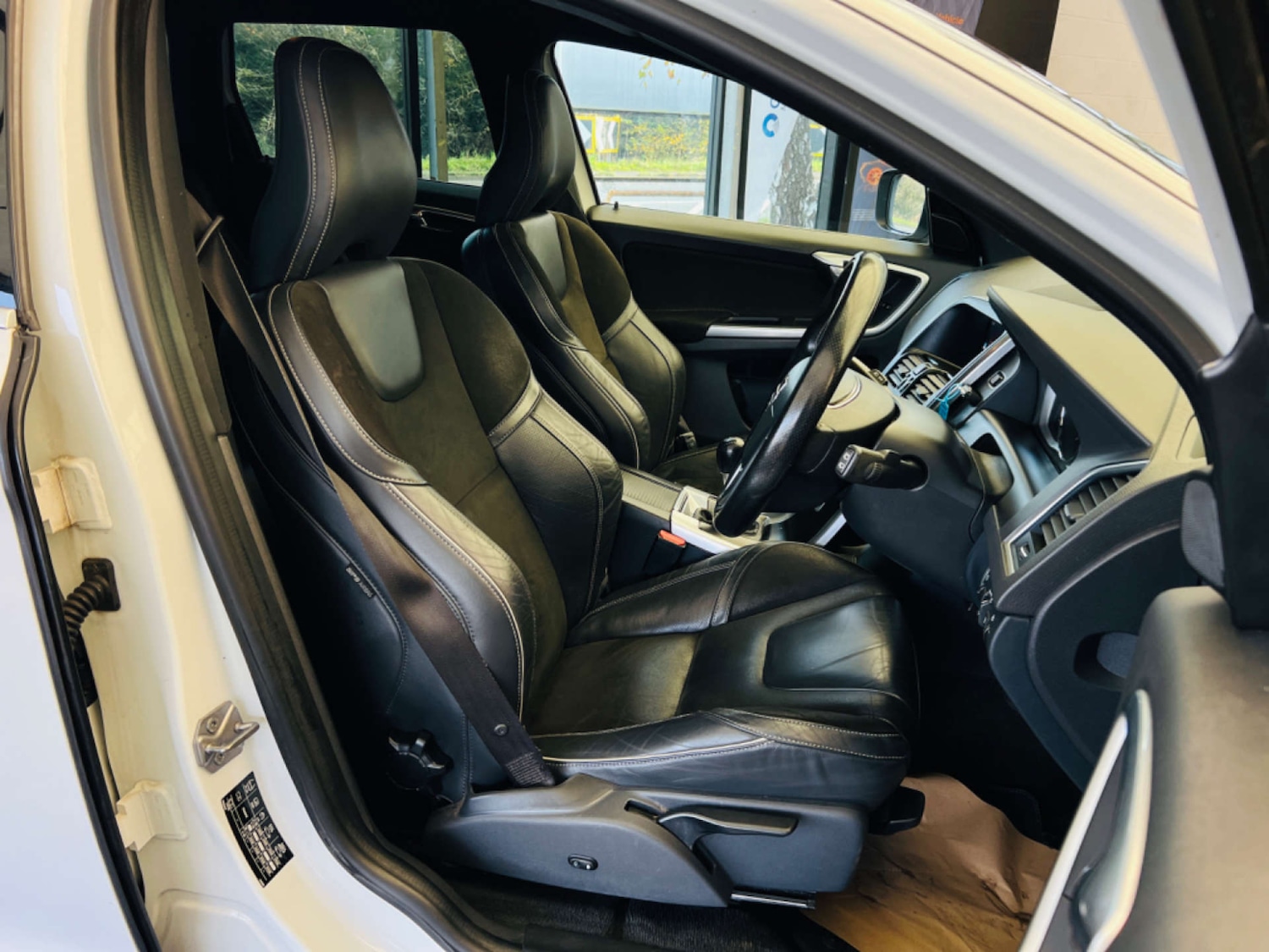 Used Volvo XC60 2017 for sale - 77578944: Photo 12