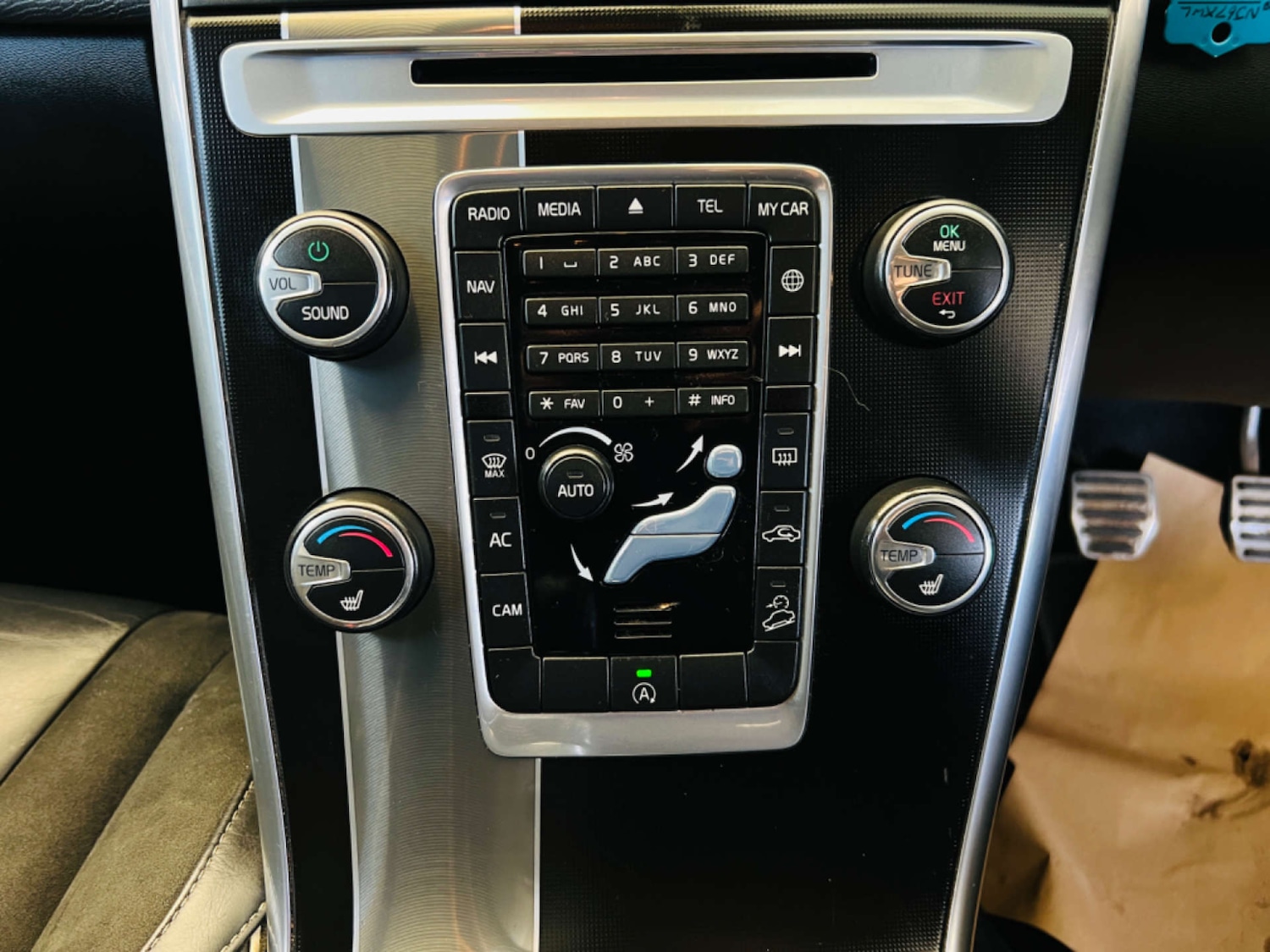 Used Volvo XC60 2017 for sale - 77578944: Photo 31