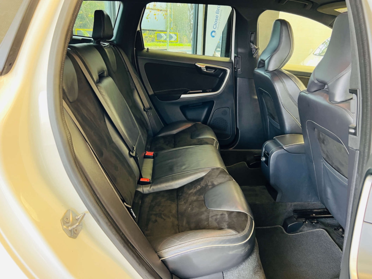 Used Volvo XC60 2017 for sale - 77578944: Photo 35