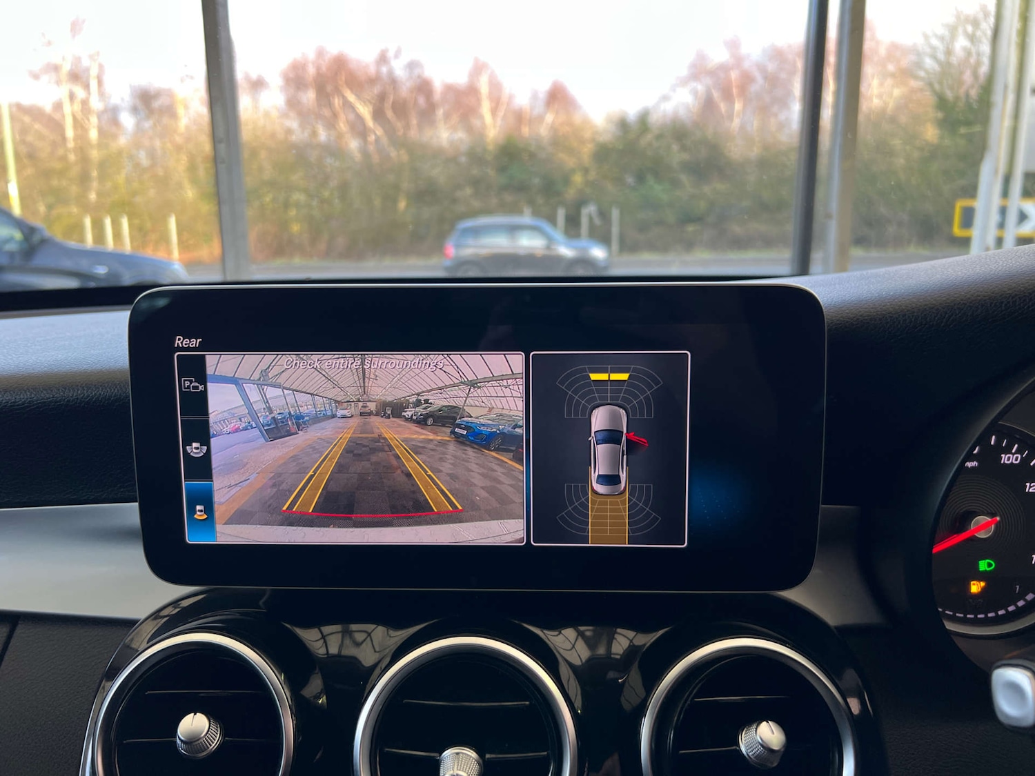 Used Mercedes-Benz C Class 2018 for sale - 77342192: Photo 19