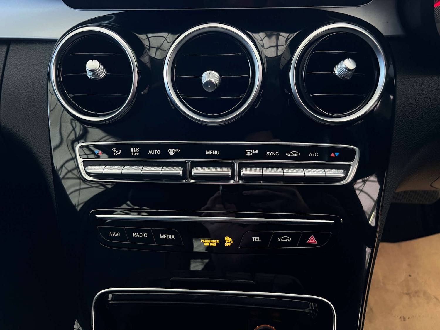 Used Mercedes-Benz C Class 2018 for sale - 77342192: Photo 20