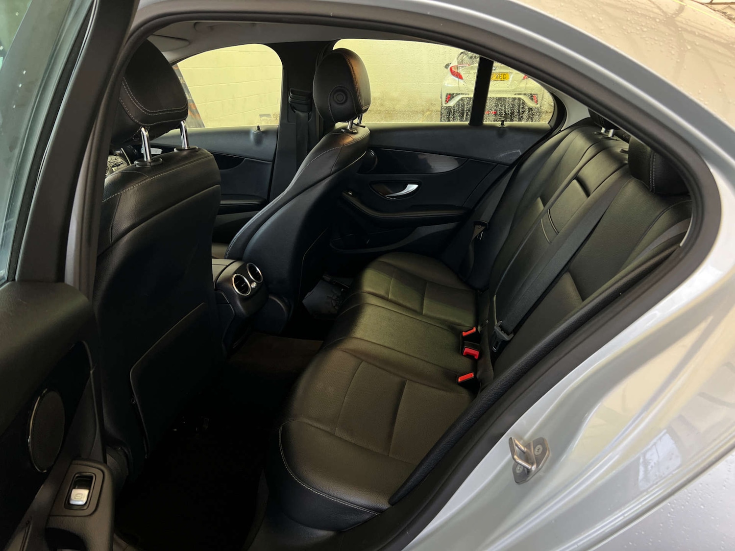 Used Mercedes-Benz C Class 2018 for sale - 77342192: Photo 25