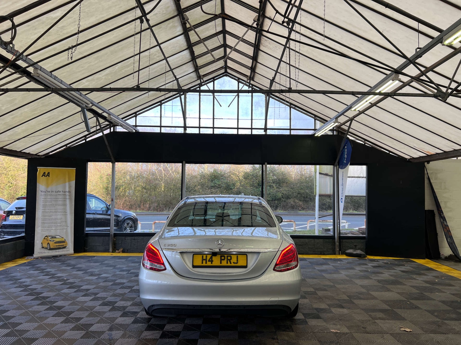 Used Mercedes-Benz C Class 2018 for sale - 77342192: Photo 8