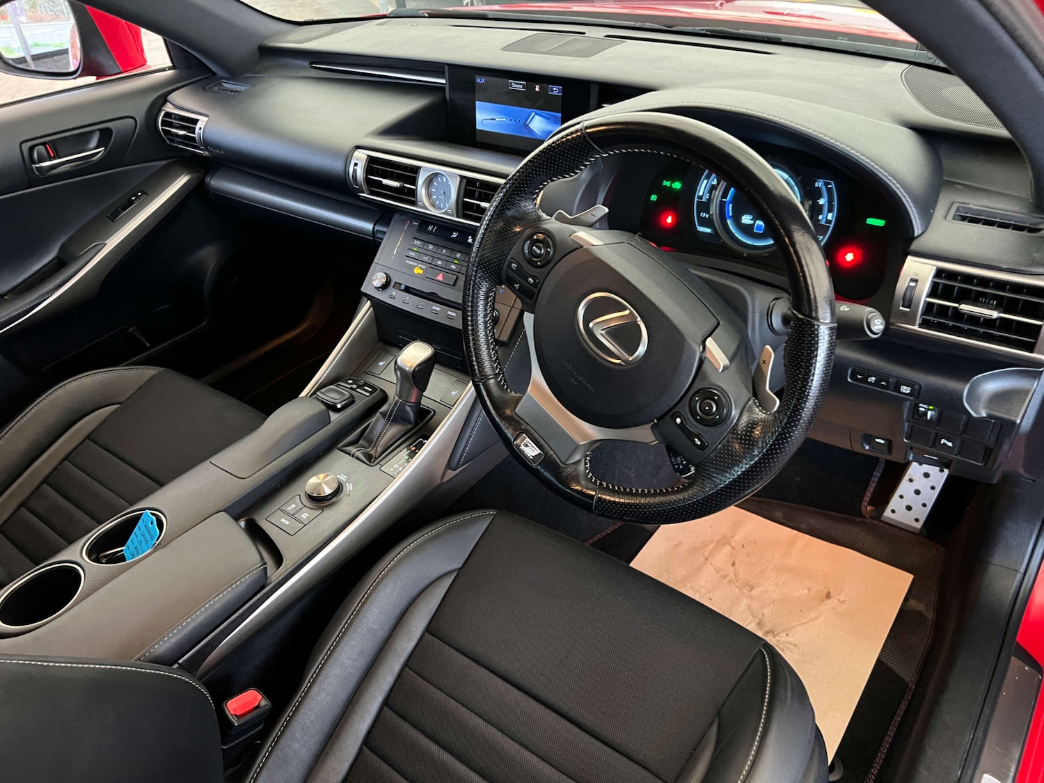 Used Lexus IS 2017 for sale - 76339961: Photo 11