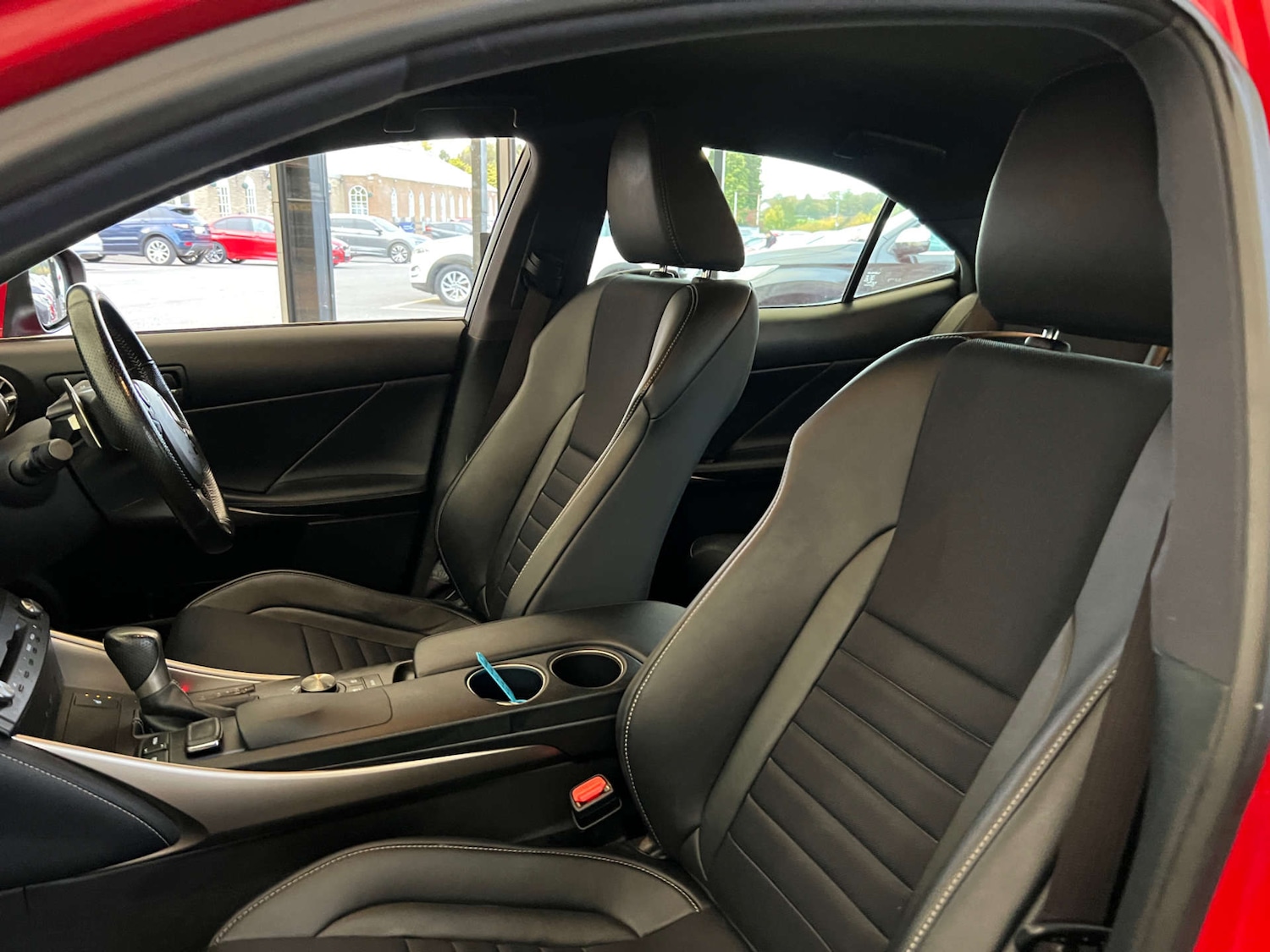 Used Lexus IS 2017 for sale - 76339961: Photo 27
