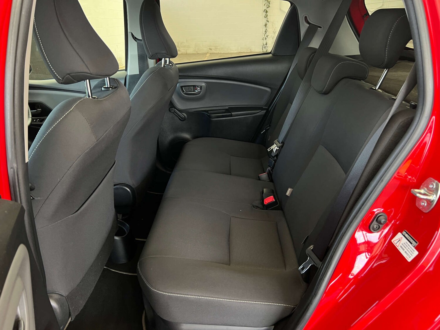 Used Toyota Yaris 2016 for sale - 78124679: Photo 23