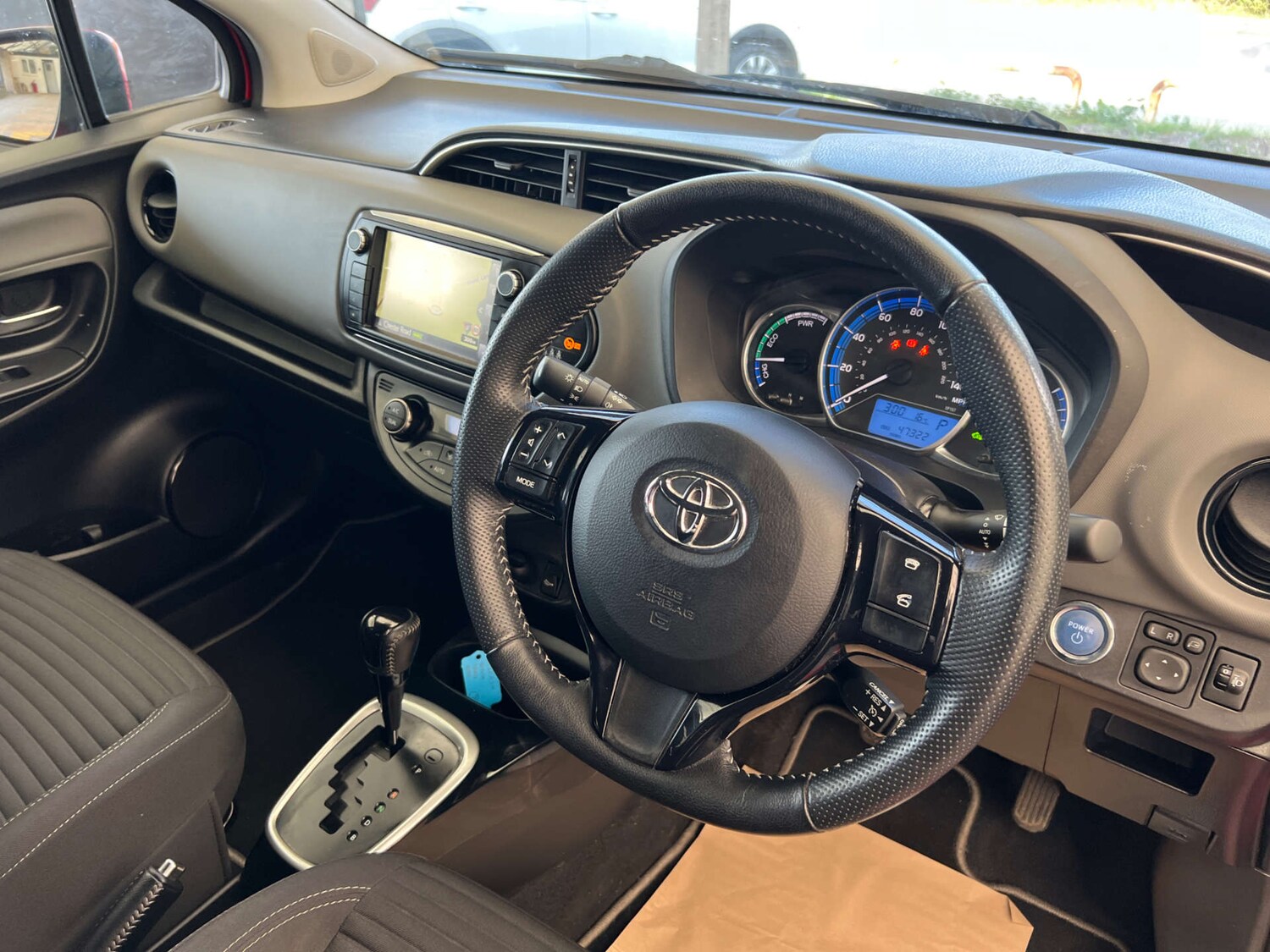 Used Toyota Yaris 2016 for sale - 78124679: Photo 9