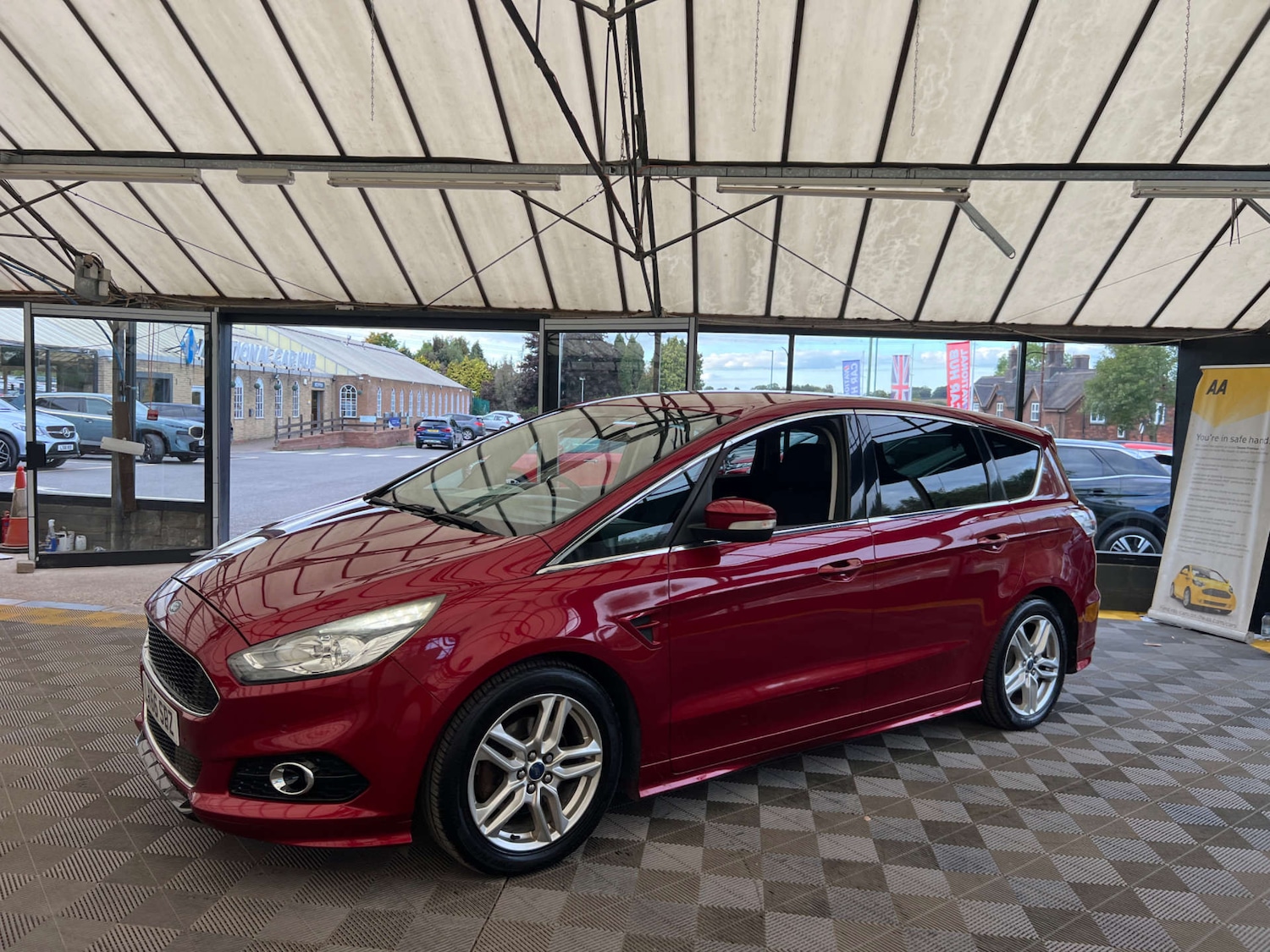 Used Ford S-Max 2016 for sale - 76343770: Photo 6