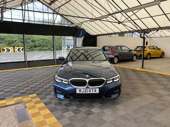 Used BMW 3 Series 2021 for sale - 79347416: Photo