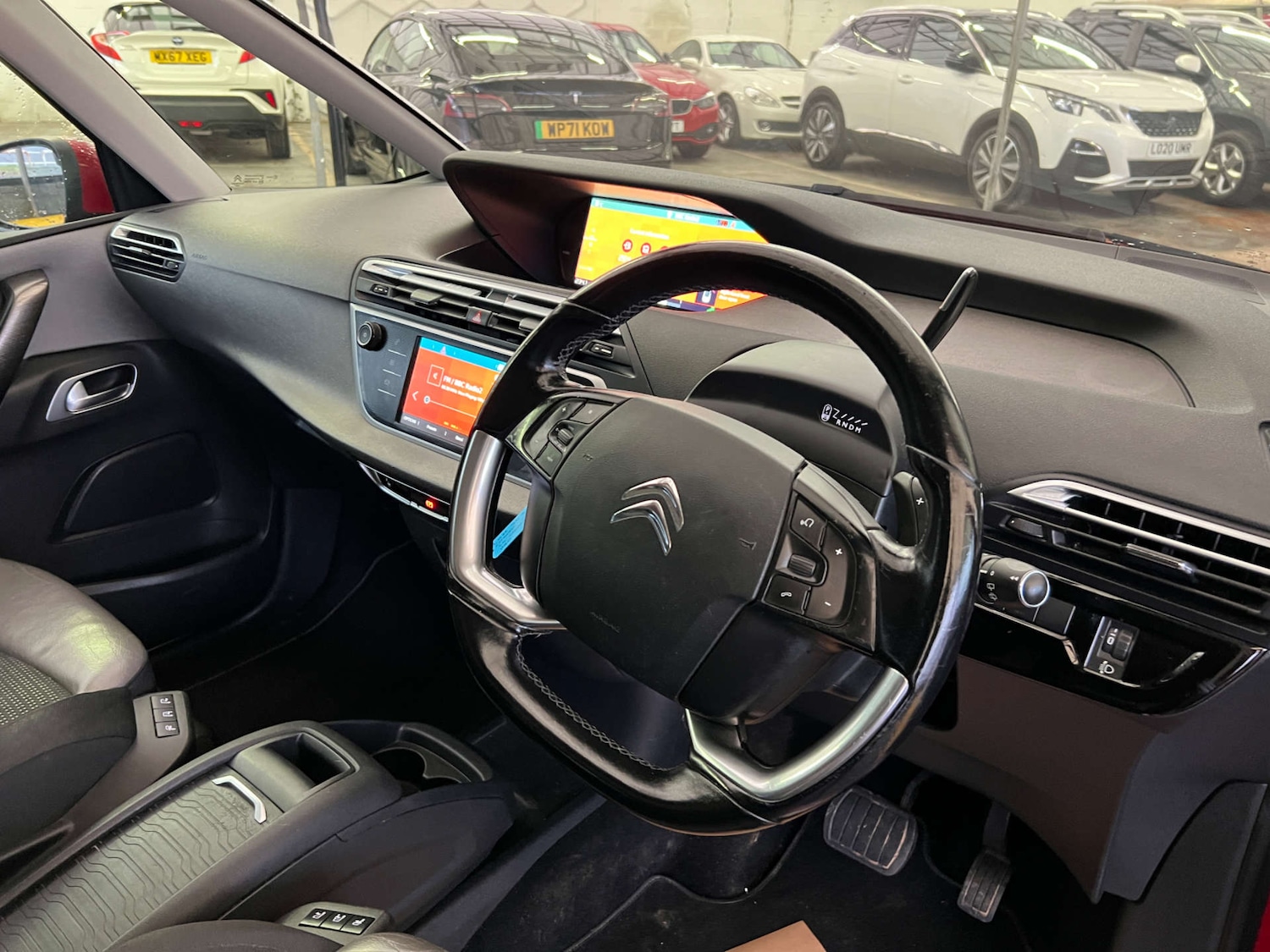 Used Citroen C4 Grand Picasso 2016 for sale - 77296439: Photo 11