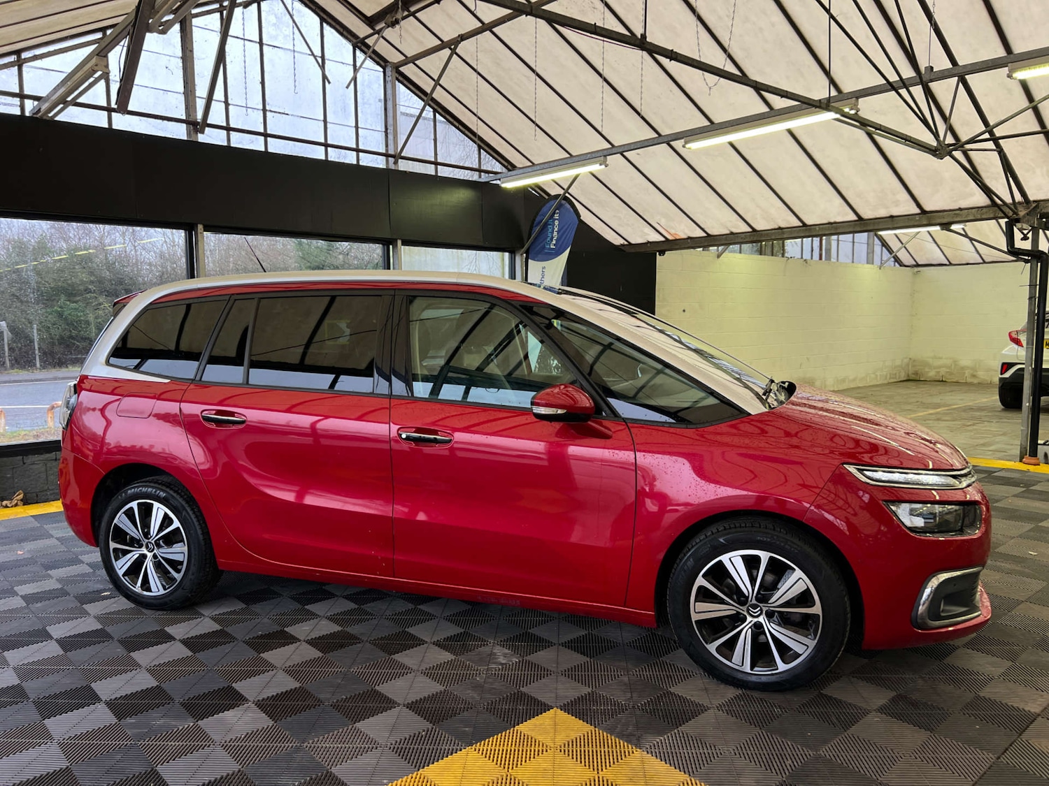 Used Citroen C4 Grand Picasso 2016 for sale - 77296439: Photo 3