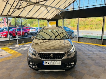 Used Peugeot 2008 2018 for sale - 75948765: Photo