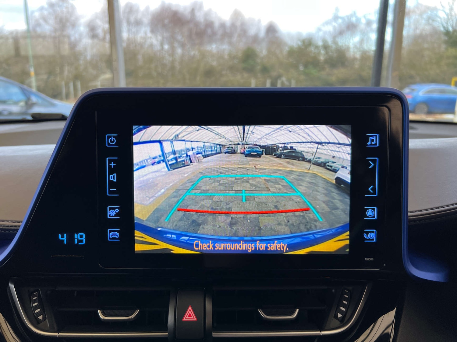 Used Toyota C-HR 2017 for sale - 77628811: Photo 21