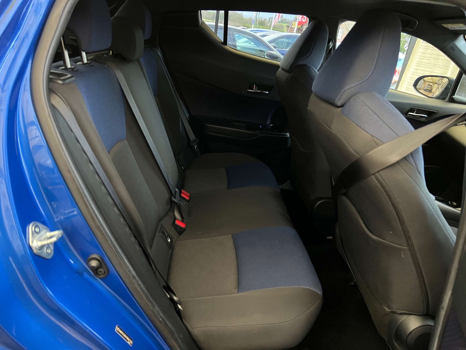 Used Toyota C-HR 2017 for sale - 77628811: Photo 25