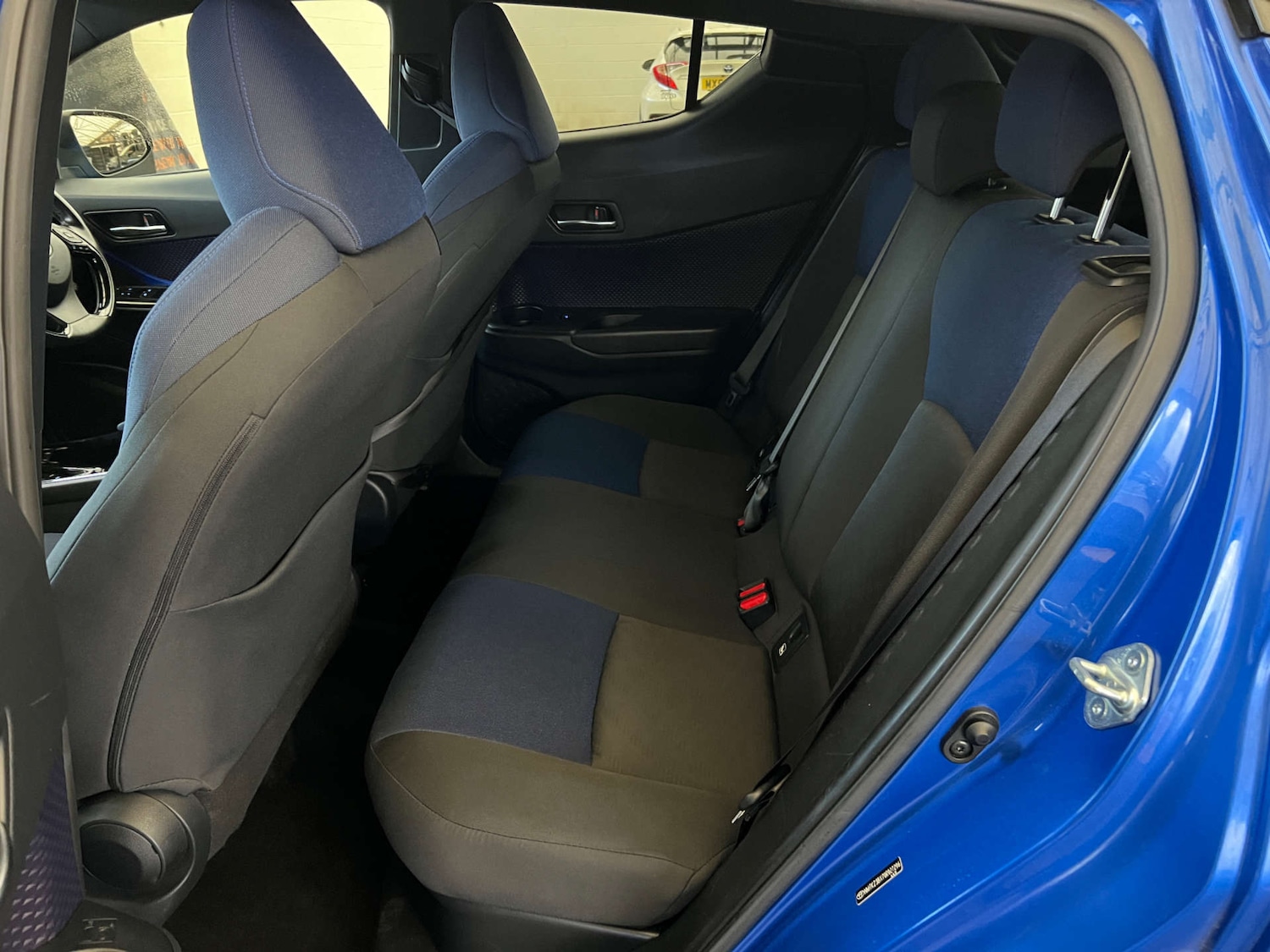 Used Toyota C-HR 2017 for sale - 77628811: Photo 26