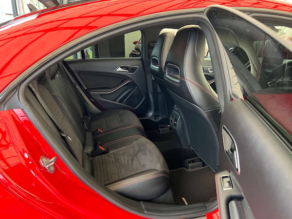 Used Mercedes-Benz CLA 2018 for sale - 76097142: Photo 32
