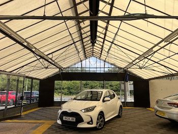 Used Toyota Yaris 2024 for sale - 79289367: Photo