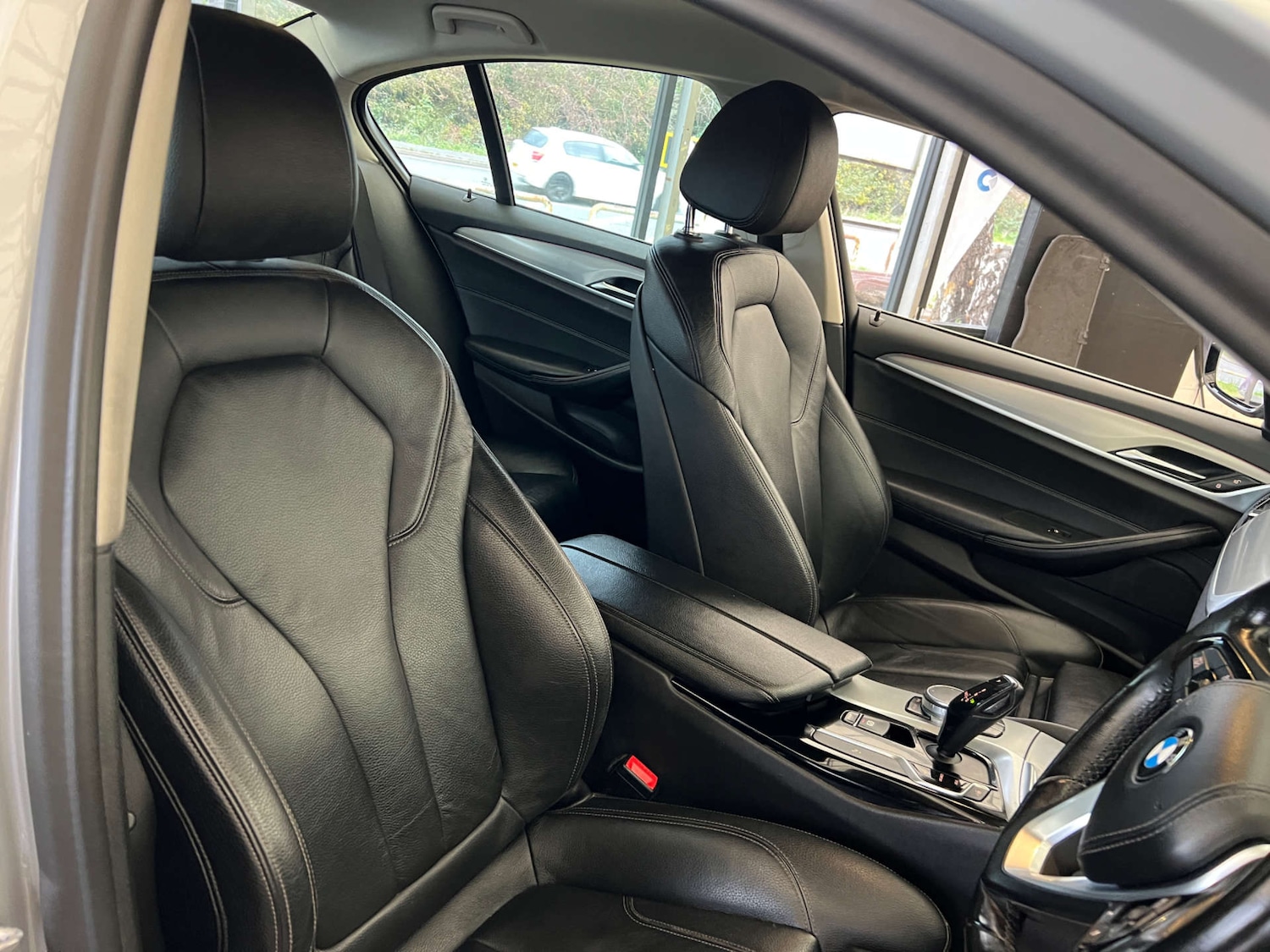 Used BMW 5 Series 2017 for sale - 76595808: Photo 10