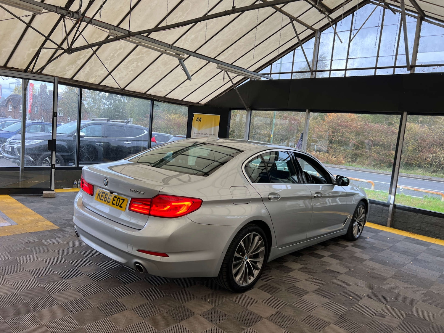 Used BMW 5 Series 2017 for sale - 76595808: Photo 7