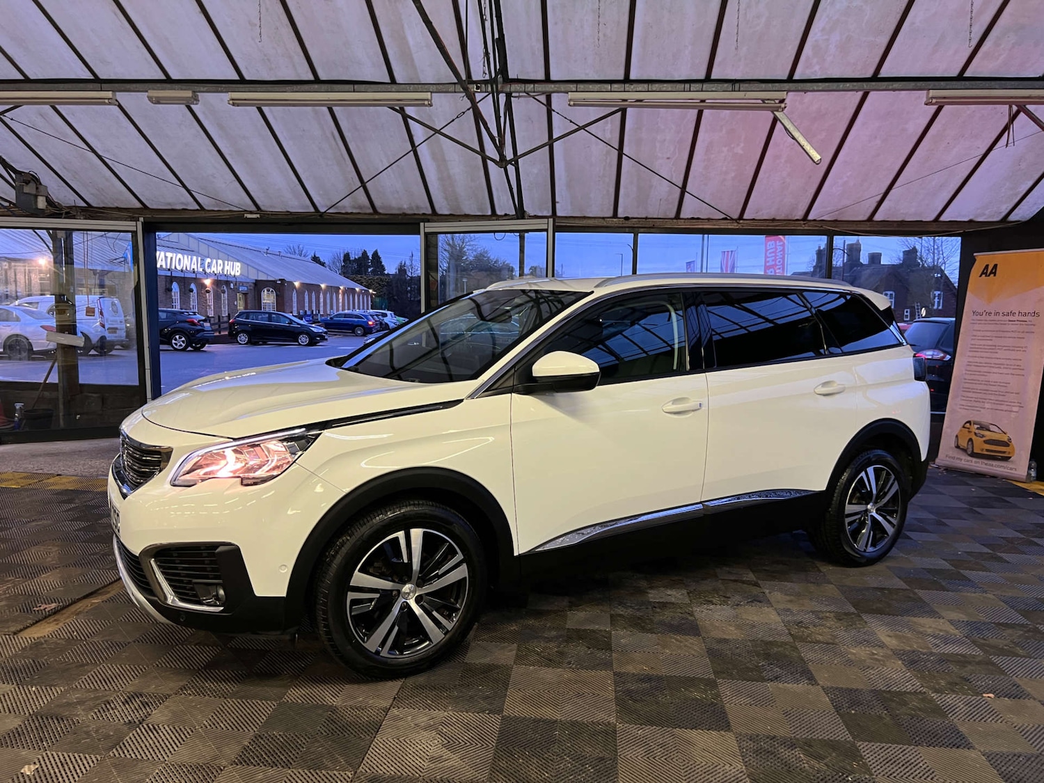 Used Peugeot 5008 2019 for sale - 77393348: Photo 5