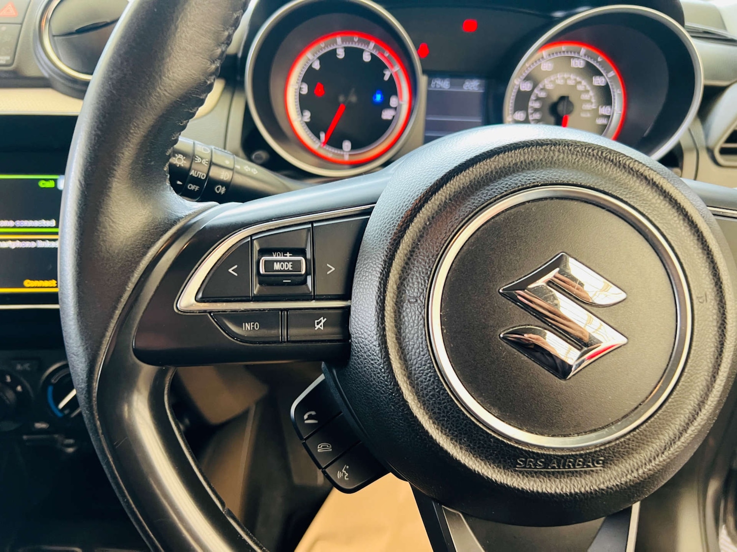 Used Suzuki Swift 2018 for sale - 76277885: Photo 18
