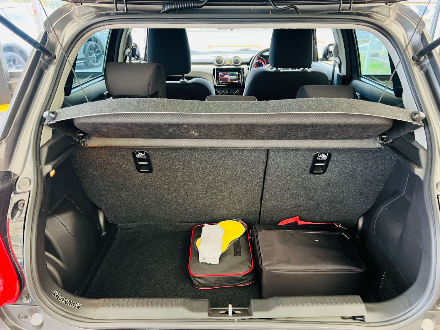 Used Suzuki Swift 2018 for sale - 76277885: Photo 27