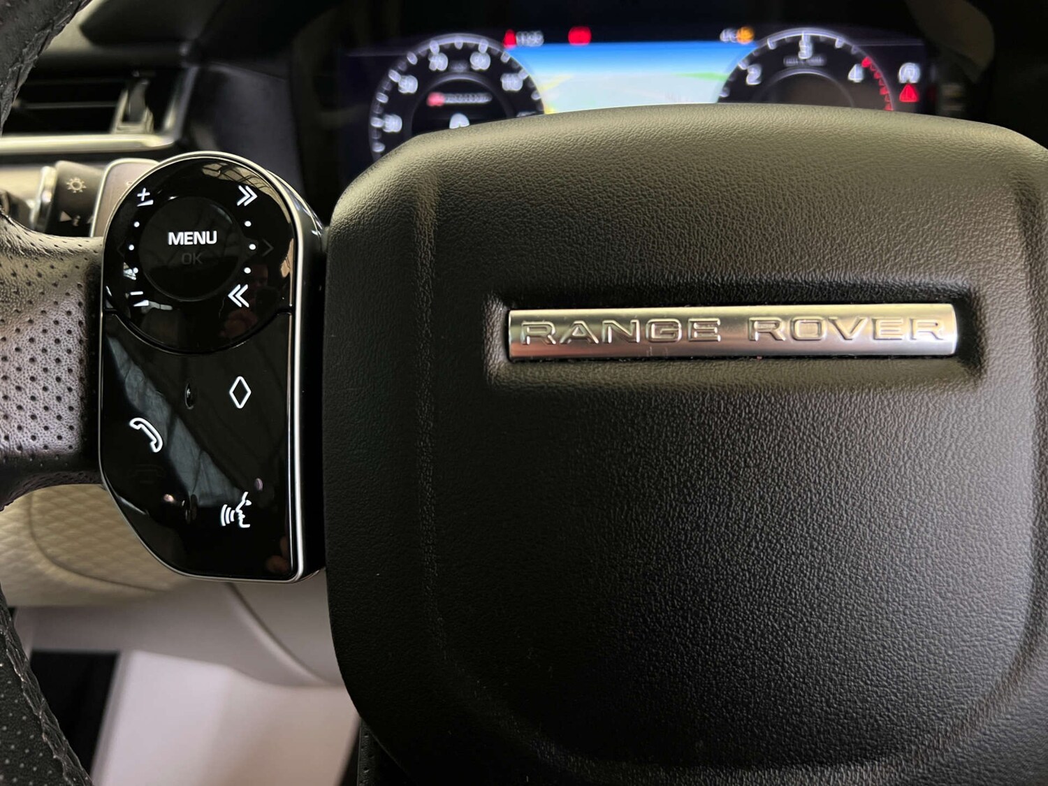 Used Land Rover Range Rover Velar 2019 for sale - 77469877: Photo 16