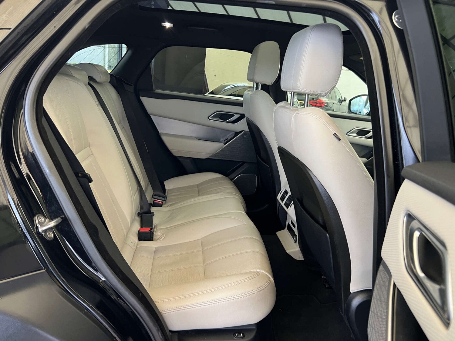 Used Land Rover Range Rover Velar 2019 for sale - 77469877: Photo 28