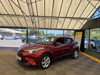 Used Toyota C-HR 2018 for sale - 75231589: Photo
