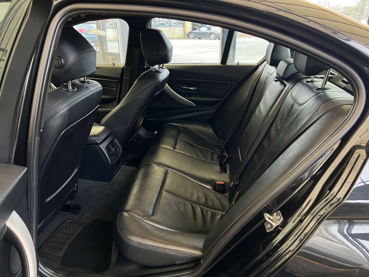 Used BMW 3 Series 2014 for sale - 77335742: Photo 26