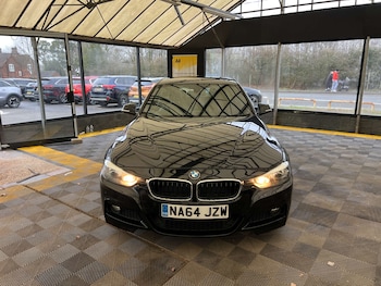 Used BMW 3 Series 2014 for sale - 77335742: Photo