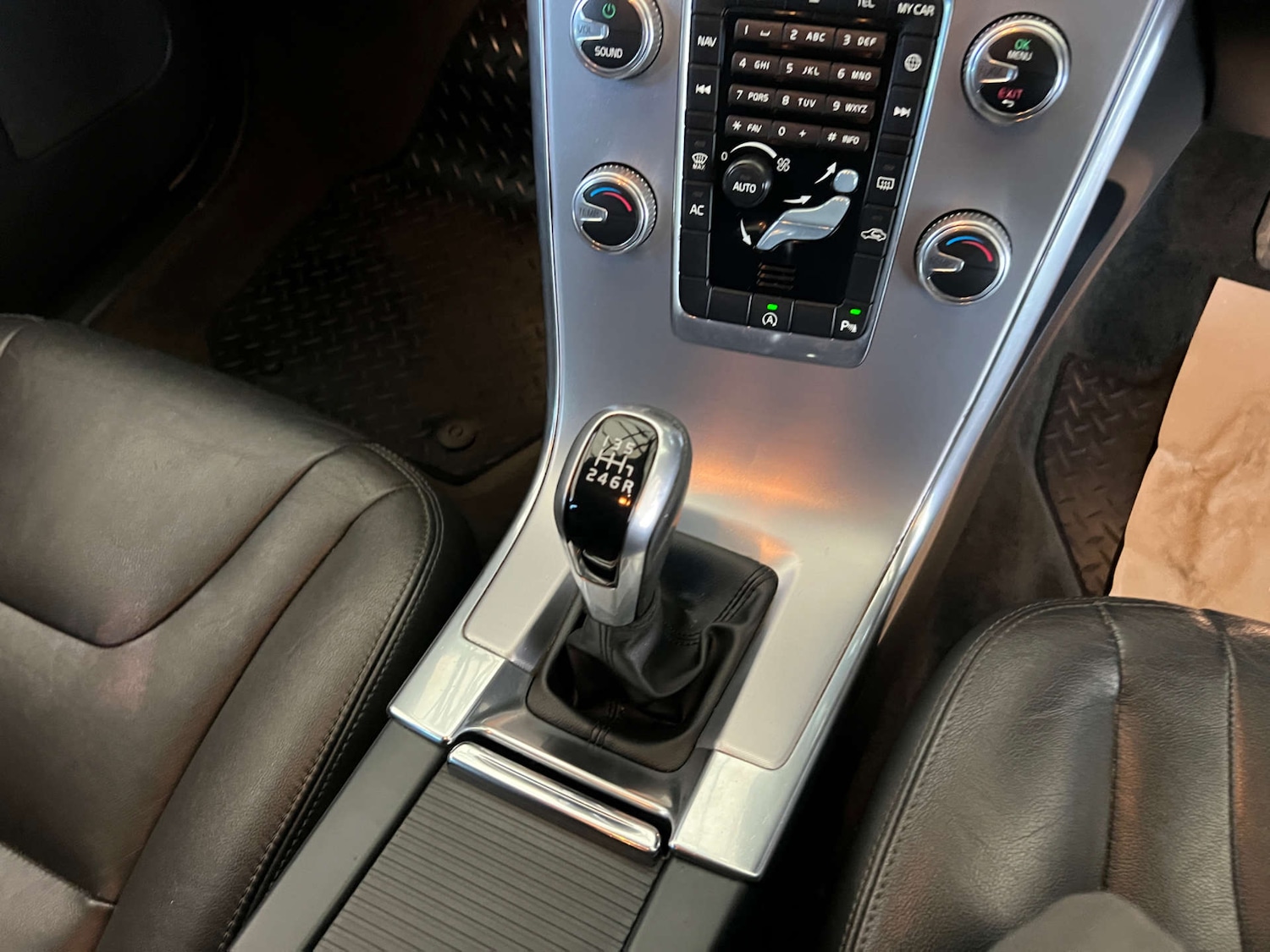 Used Volvo XC60 2016 for sale - 76571366: Photo 19