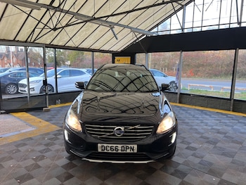 Used Volvo XC60 2016 for sale - 76571366: Photo