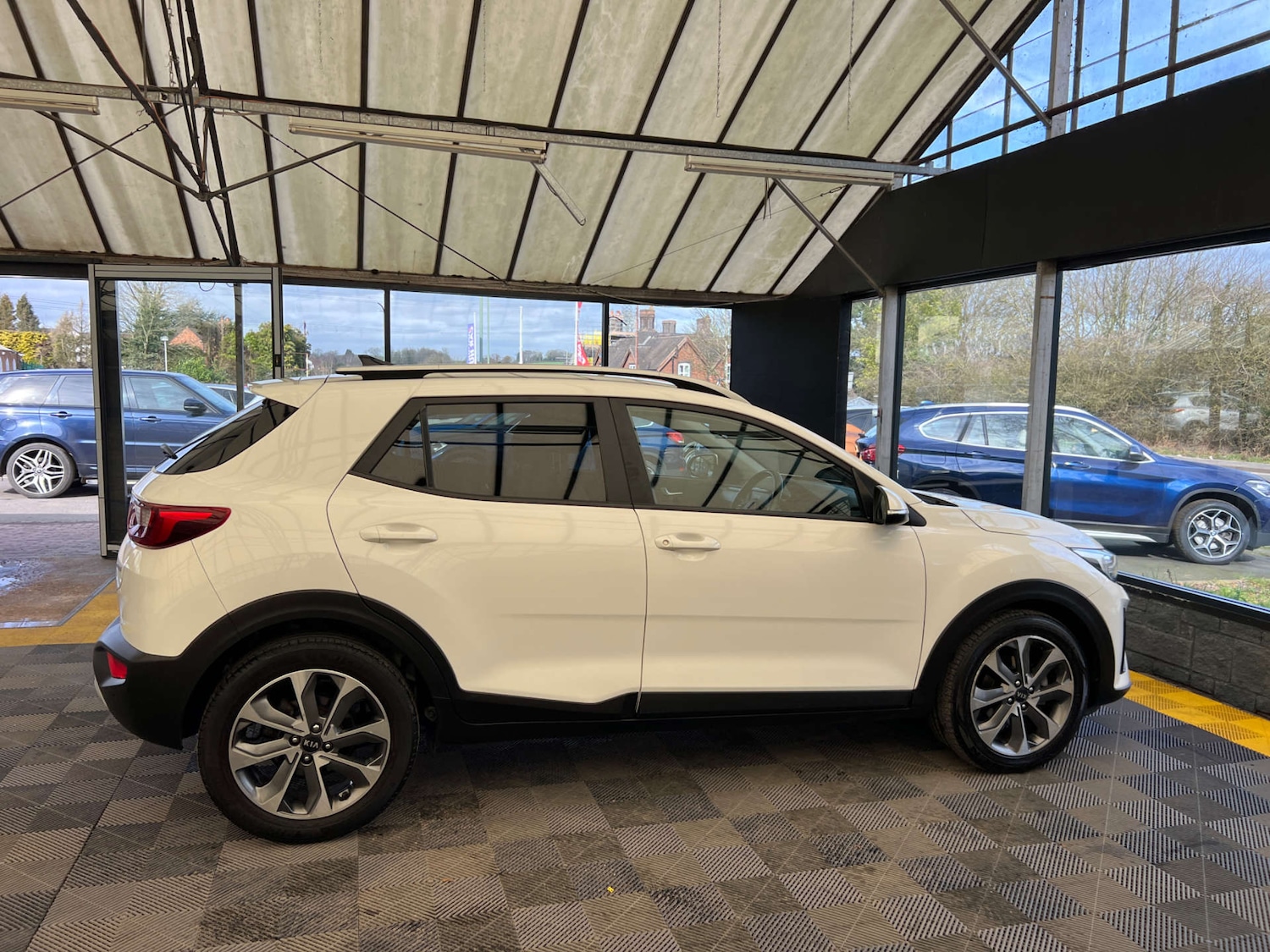 Used Kia Stonic 2019 for sale - 77721672: Photo 9
