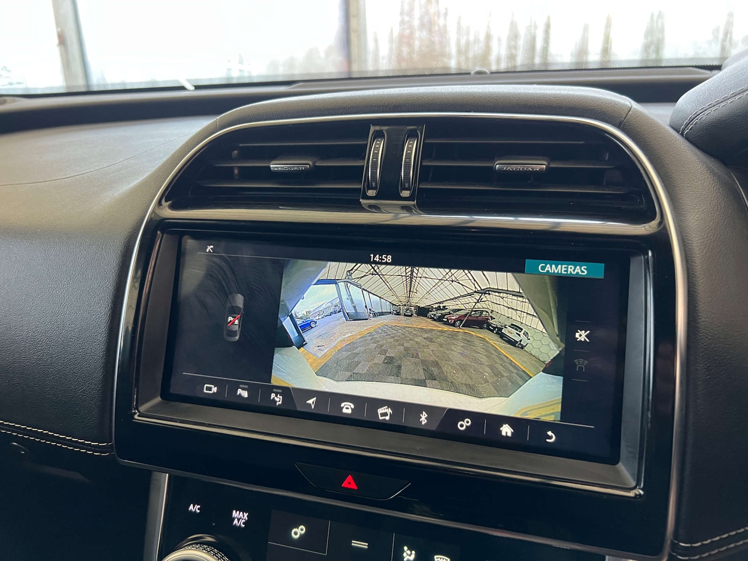 Used Jaguar XE 2020 for sale - 76940213: Photo 18