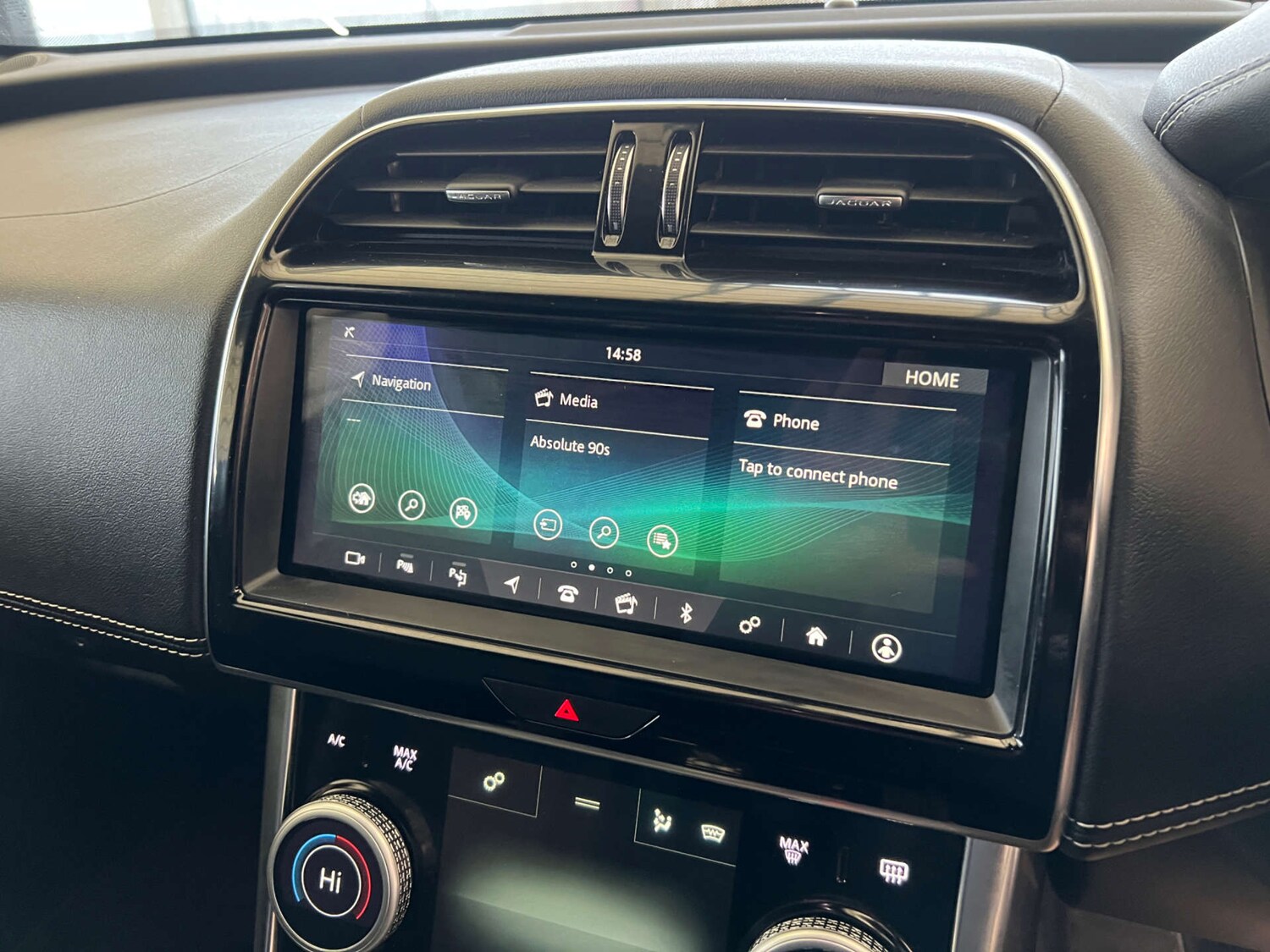 Used Jaguar XE 2020 for sale - 76940213: Photo 19