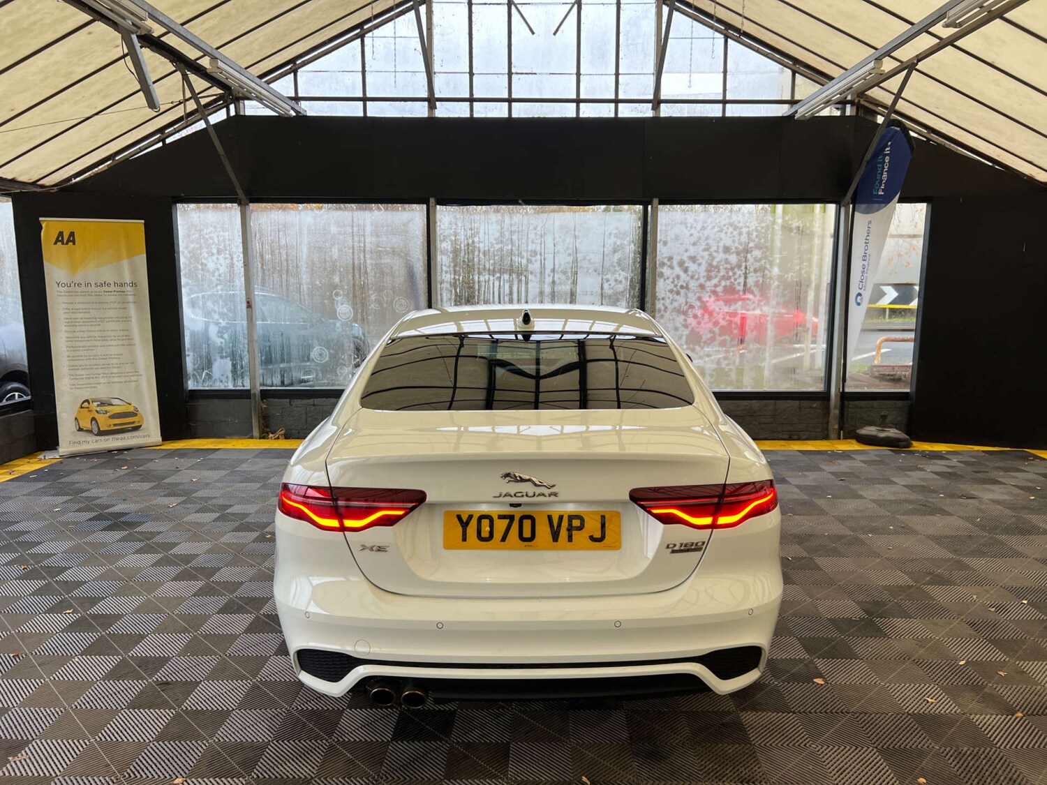 Used Jaguar XE 2020 for sale - 76940213: Photo 7