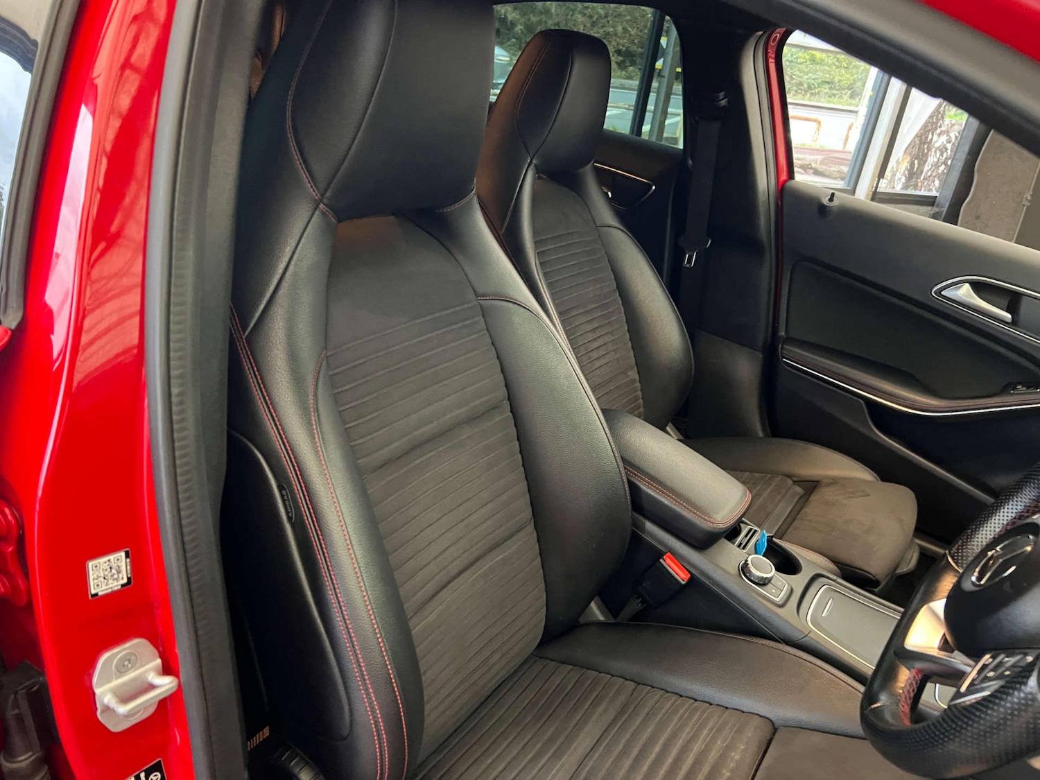 Used Mercedes-Benz A-Class 2017 for sale - 76601797: Photo 11