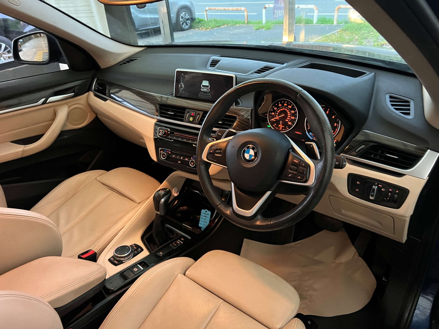 Used BMW X1 2016 for sale - 76601910: Photo 10