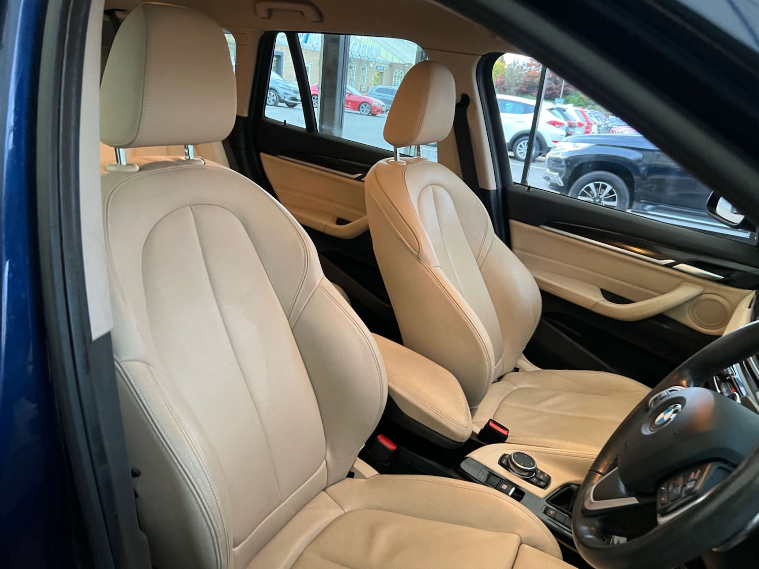 Used BMW X1 2016 for sale - 76601910: Photo 9